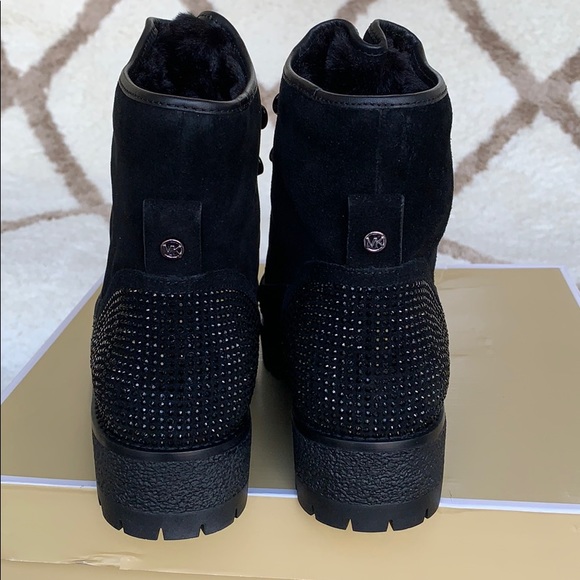 MICHAEL KORS MARLEY BOOTIE SUEDE BLACK - Picture 8 of 16